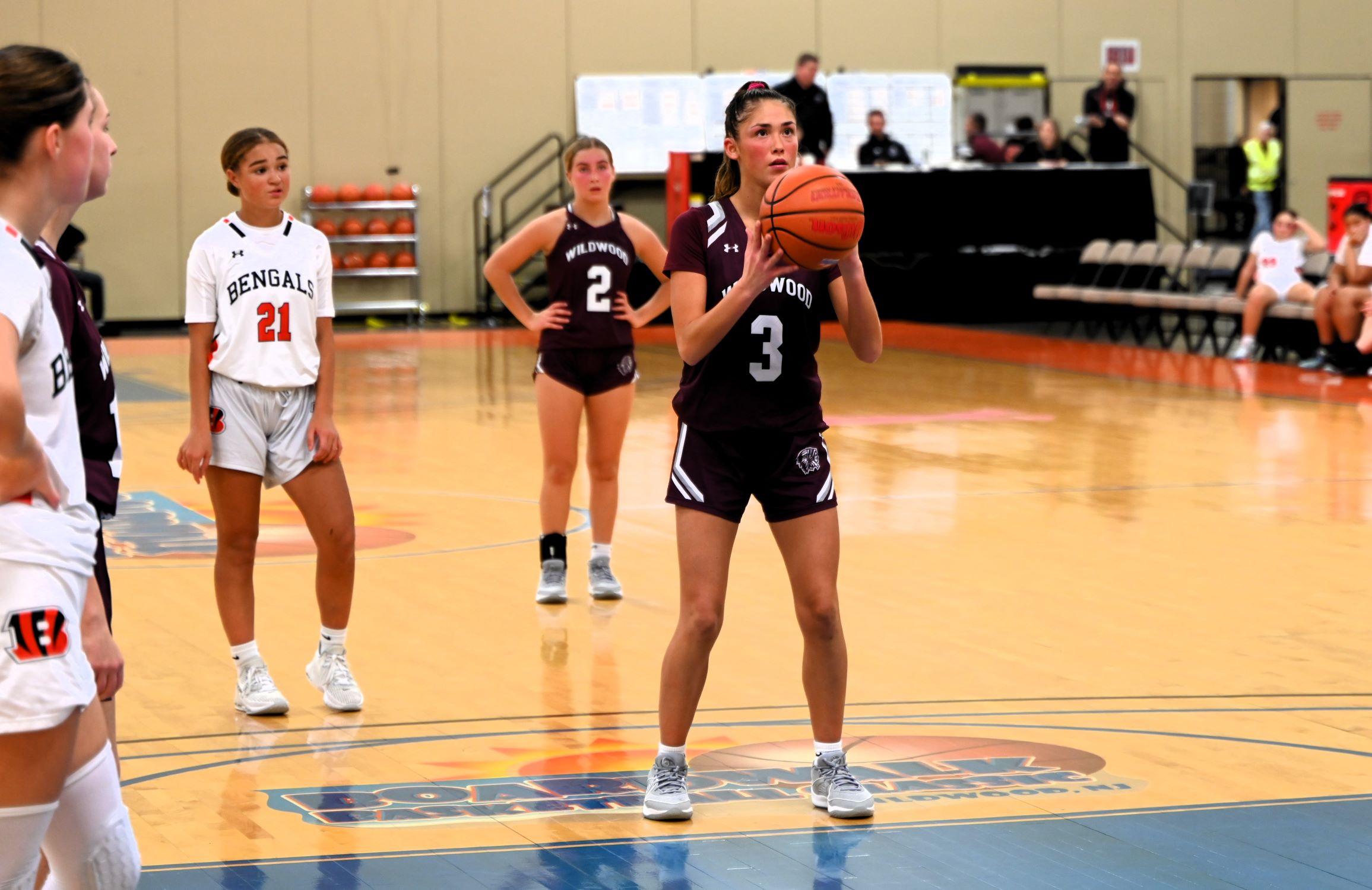 VIDEO, PHOTOS: Big first-half run sends Lady Warriors to victory at ...