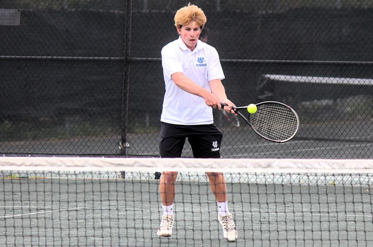 Middle sweeps individual and team titles at Cape May Tennis Club ...